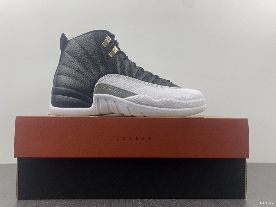 - 12 Playoffs CT8013-006 Retro (2022) Jordan 1107